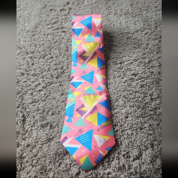 Colorful Geometric Pattern Tie - Picture 1 of 9